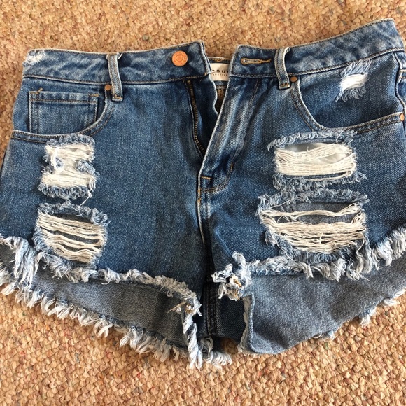 Pacsun High rise festival shorts! - Picture 2 of 8